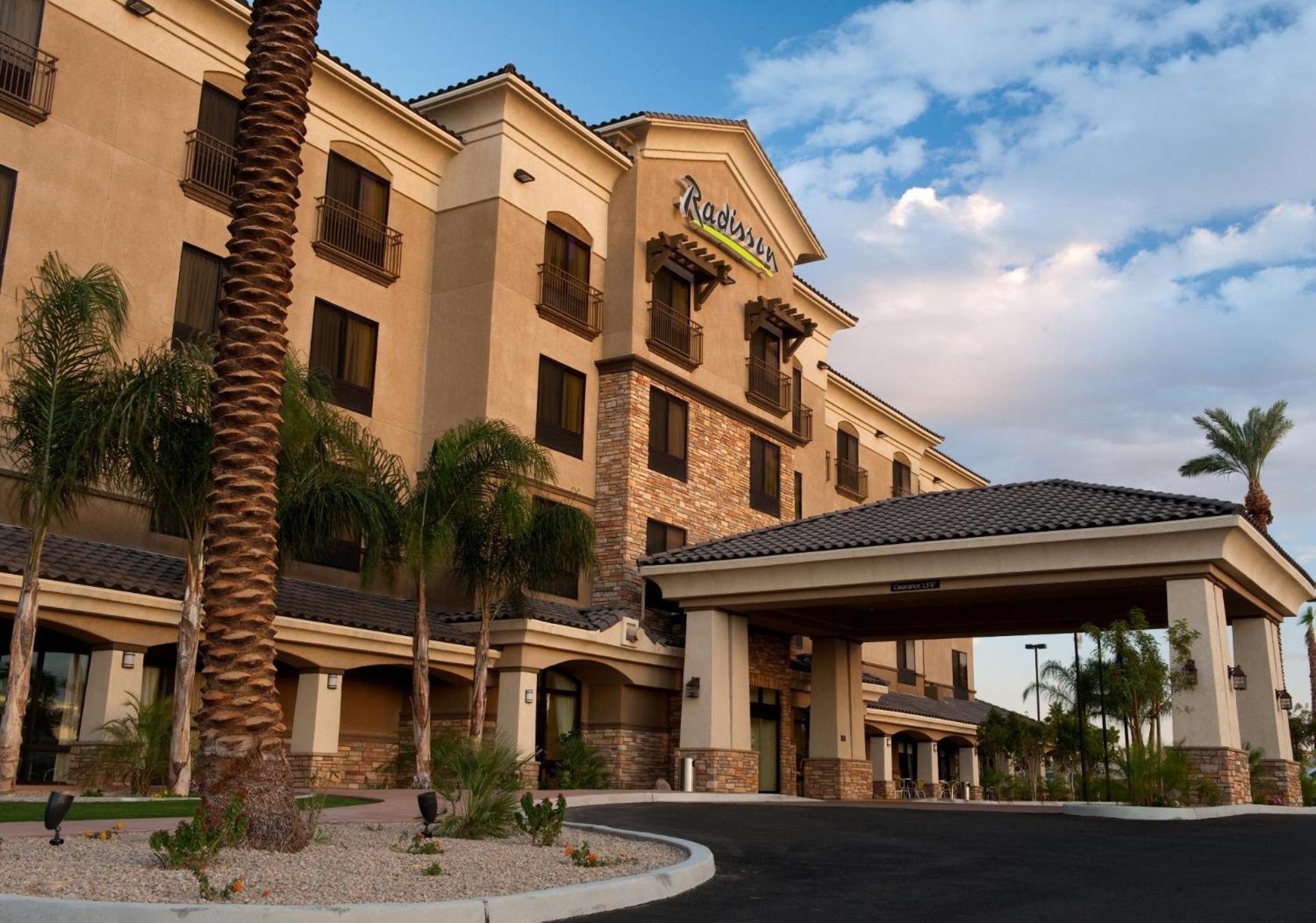 Radisson Hotel Yuma Exterior photo